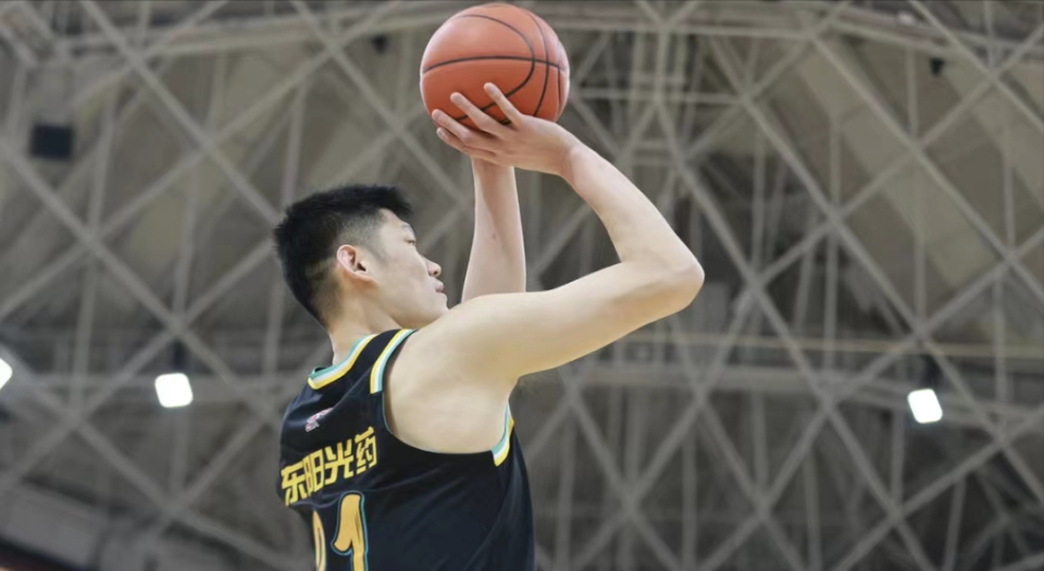 DK绝杀FNC，Lehends关键团战开团秒人强强对话小组赛，成为赛场最大亮点