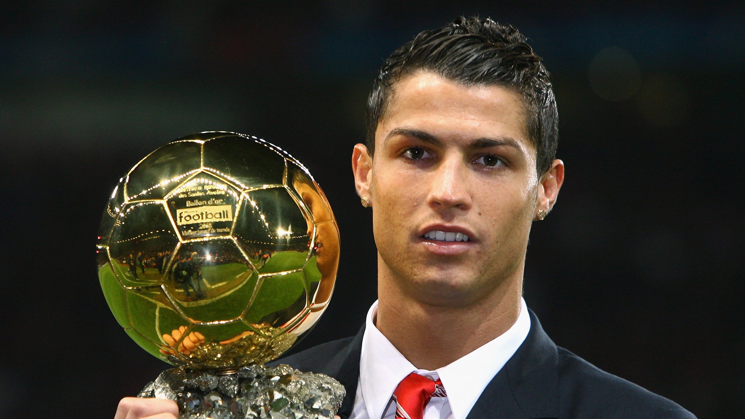 卡拉斯科爆发背后，一支不死鸟球队如何用西班牙式斗牛术，刺穿了荷兰足球的骄傲